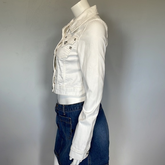 Miss Me White Crop Jean Jacket- EUC - Picture 9 of 15